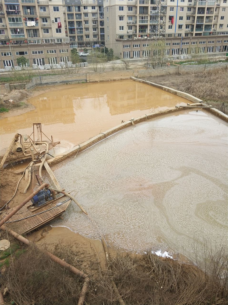 青岛沉淀池淤泥清理-厂区废水池淤泥清淤